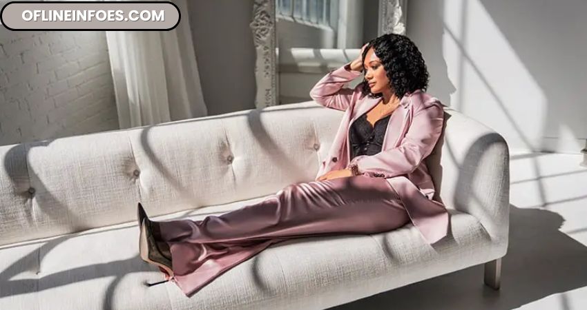 What is Crystal Hayslett's net worth?